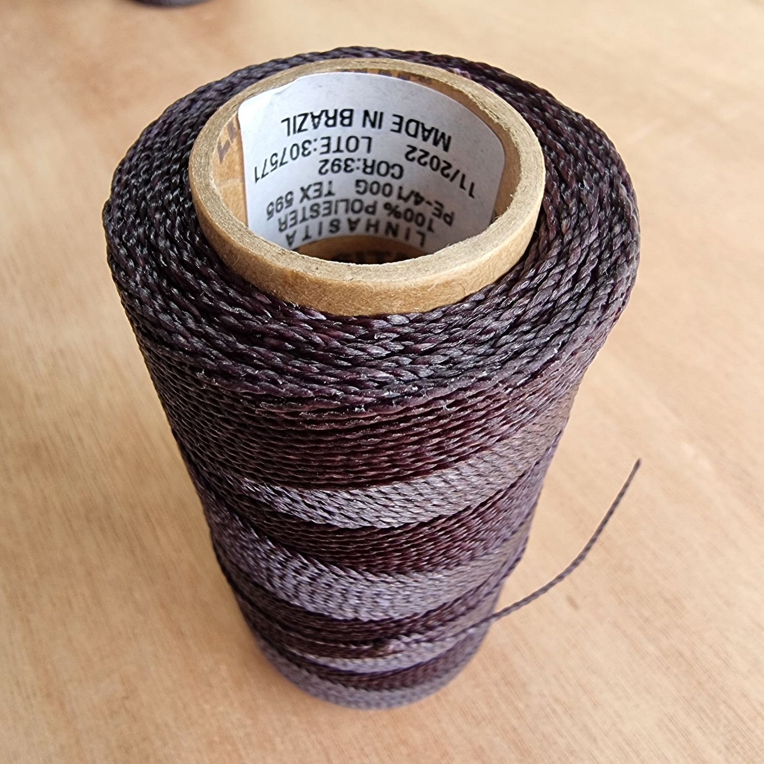 Cor #392 1mm Waxed Linhasita Thread 170m Spool