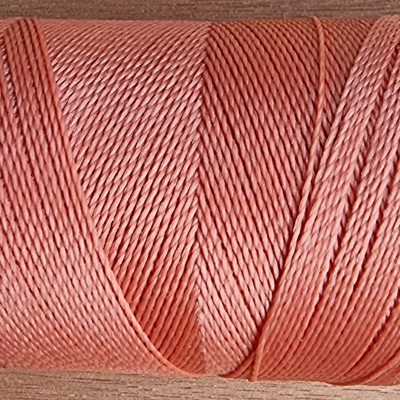 Cor #640 0.5mm 330metre spool of Premium Linhasita 100% Waxed Polyester