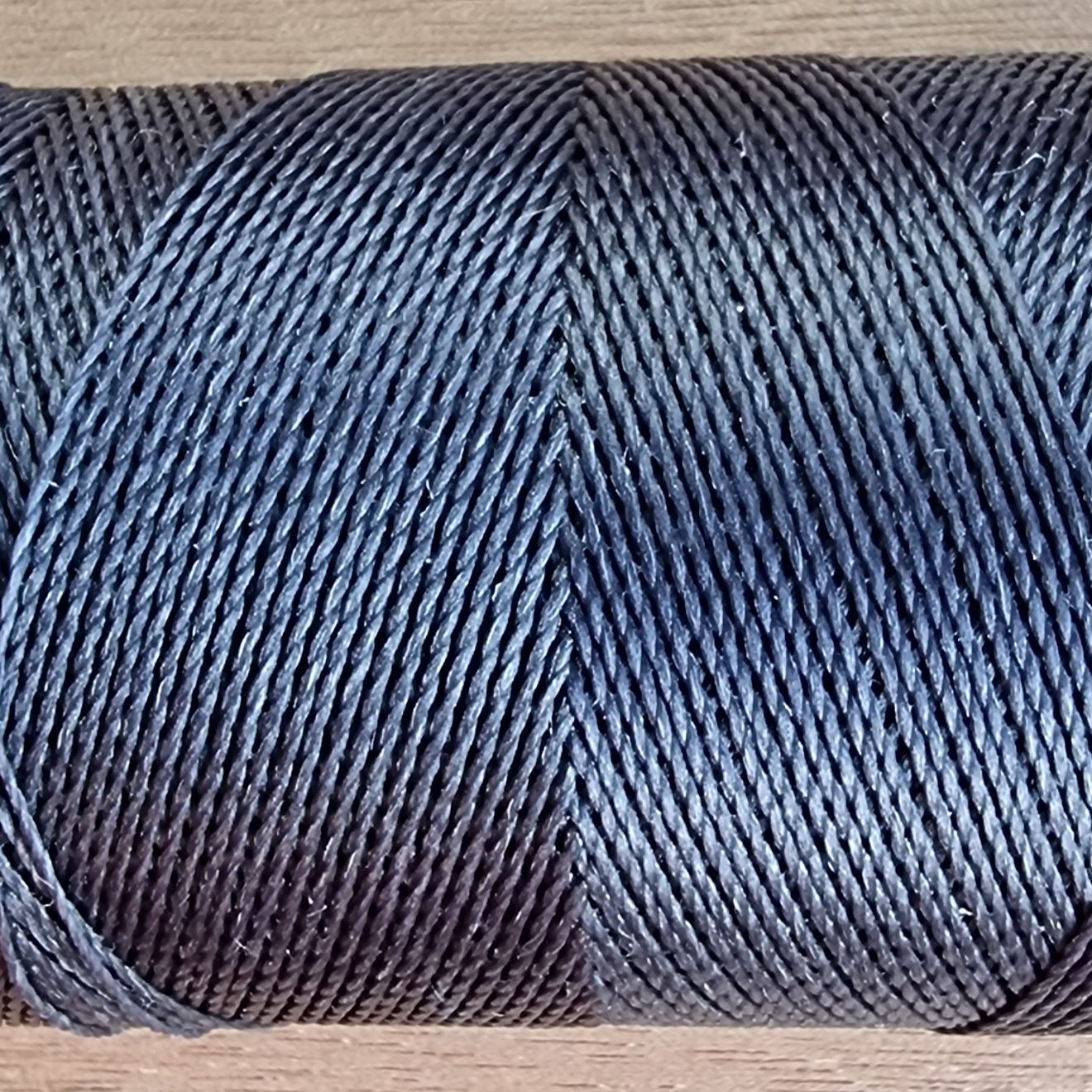 Cor #474 0.5mm 330metre spool of Premium Linhasita 100% Waxed Polyester