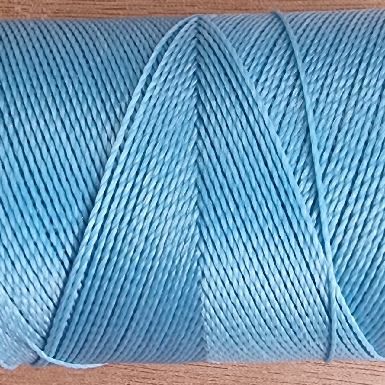 Cor #398 0.5mm 330metre spool of Premium Linhasita 100% Waxed Polyester