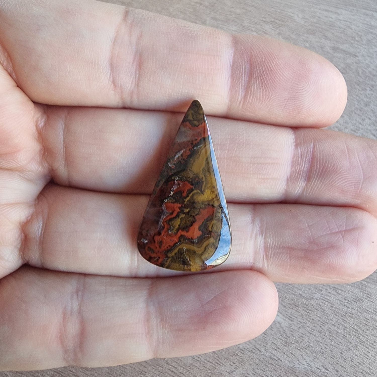 Morrocan Seam Agate Cabochon / Pendant for jewelry making or diy craft projects 3.7gr