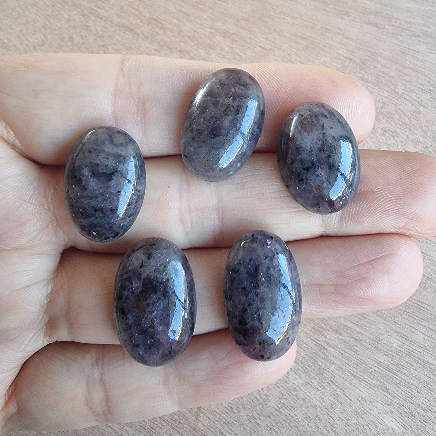 5 x Iolite Cabochon Lot / Pendant Lot for jewelry making or diy craft projects 15.9gr