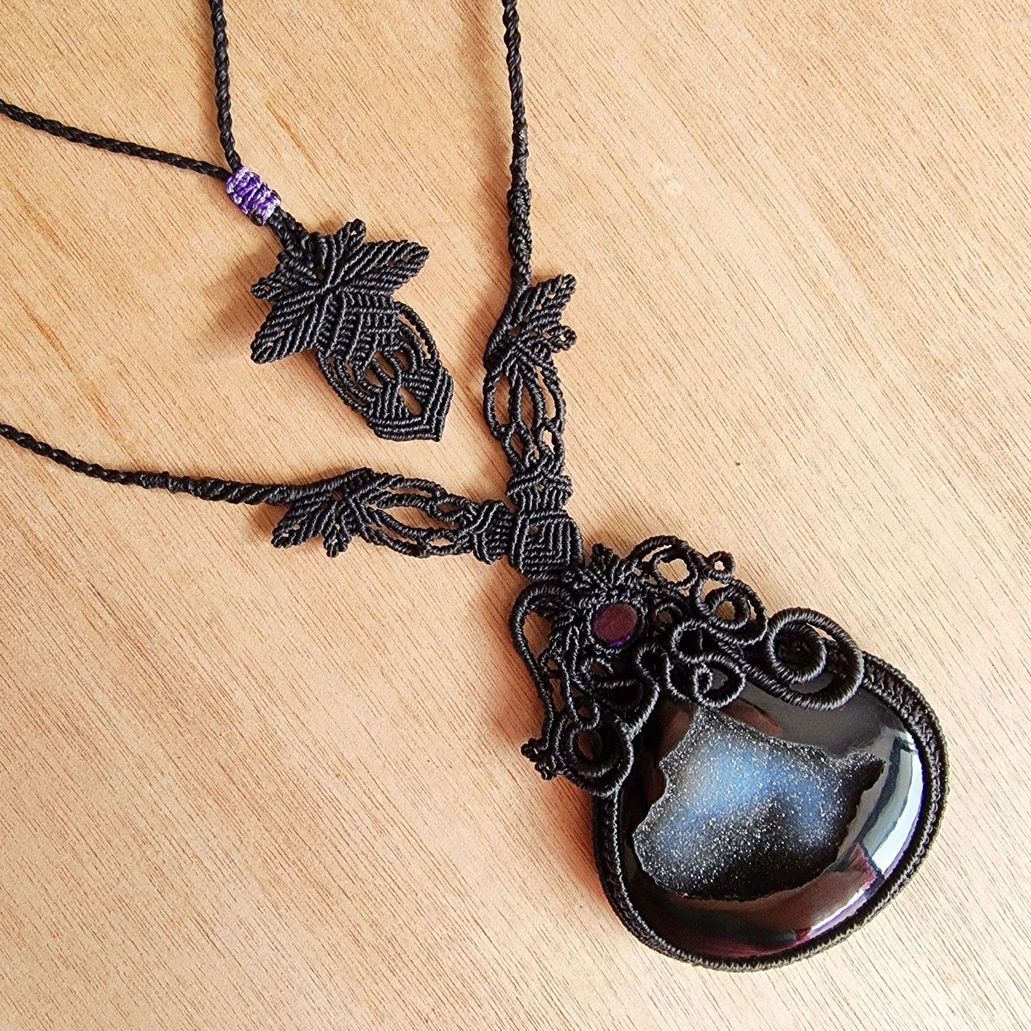 Faceted Amethyst with Druzy Onyx Adjustable Micromacrame Necklace