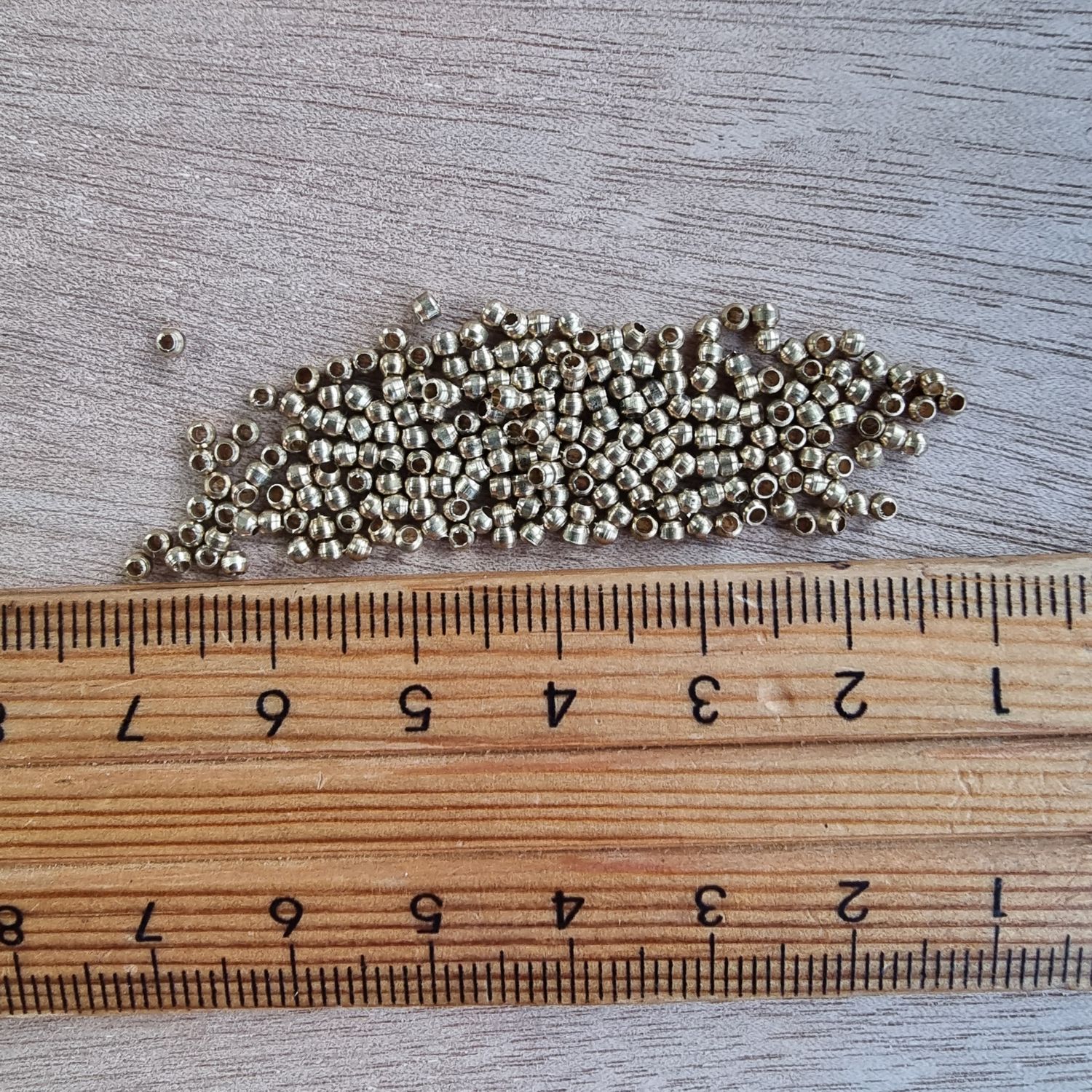 1.5mm Round Brass Beads - Pack of +/-200