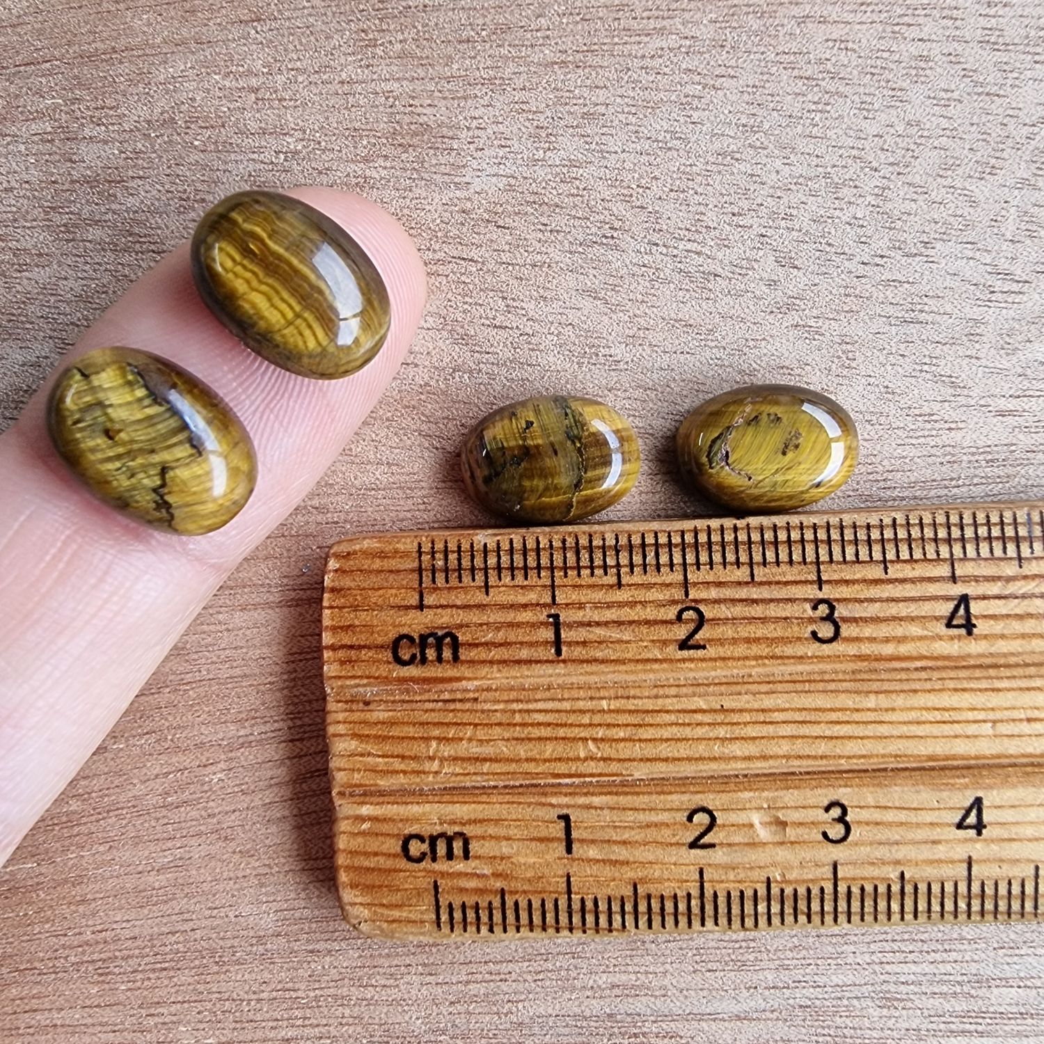 4 x Tiger Eye Oval Mini Flat Back Cabochon Lot / Pendant Lot 4.9gr