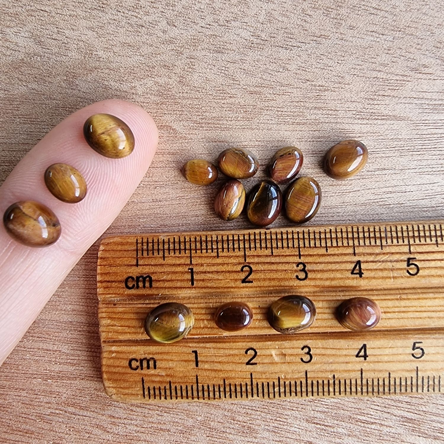 14 x Tiger Eye Mini Flat Back Cabochon Lot / Pendant Lot 4.3gr