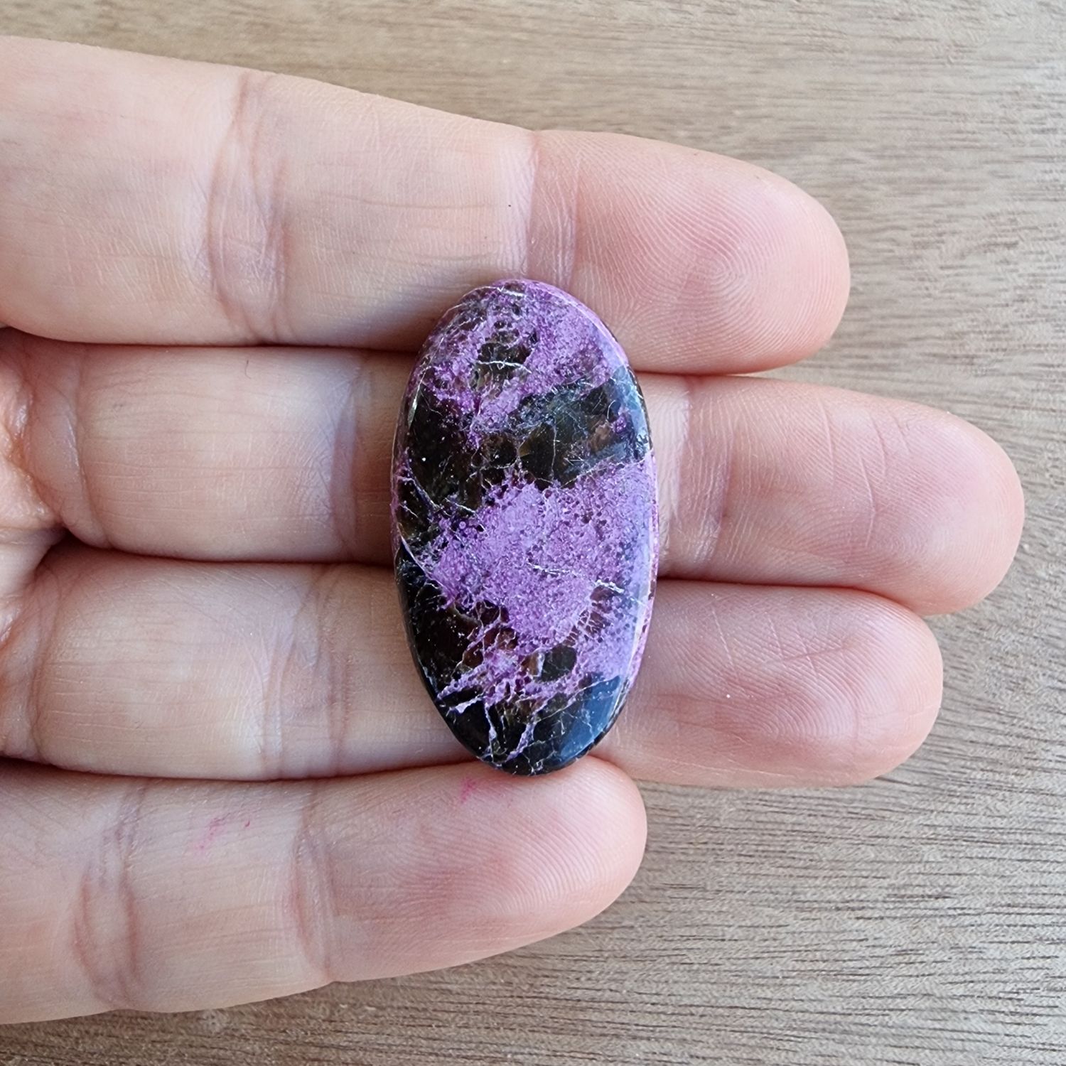 Stitchtite (Atlantasite) Cabochon / Pendant for jewelry making or diy craft projects 4.9gr
