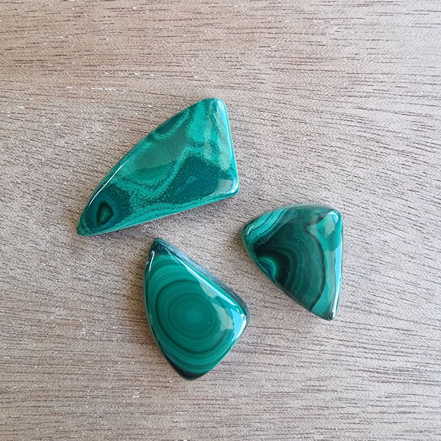 Malachite Cabochon Lot / Pendant Lot for jewelry making or diy craft projects 13.9gr