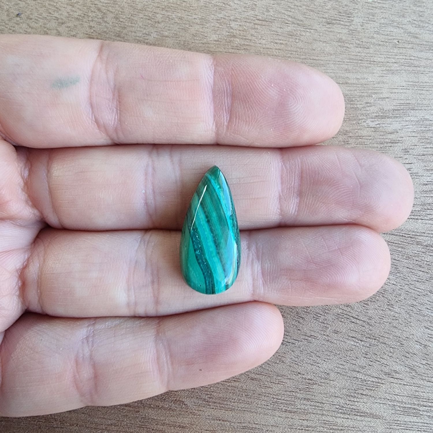 Malachite Cabochon / Pendant for jewelry making or diy craft projects 4gr