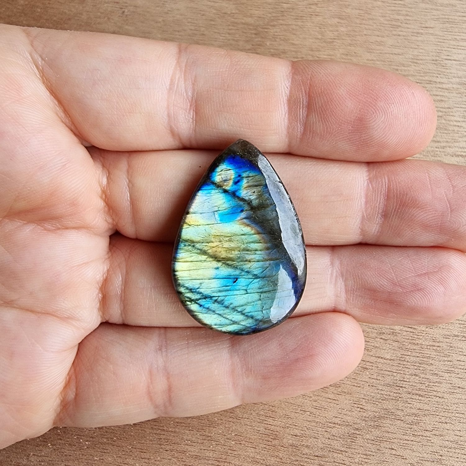 Labradorite Cabochon / Pendant for jewelry making or diy craft projects 9.5gr