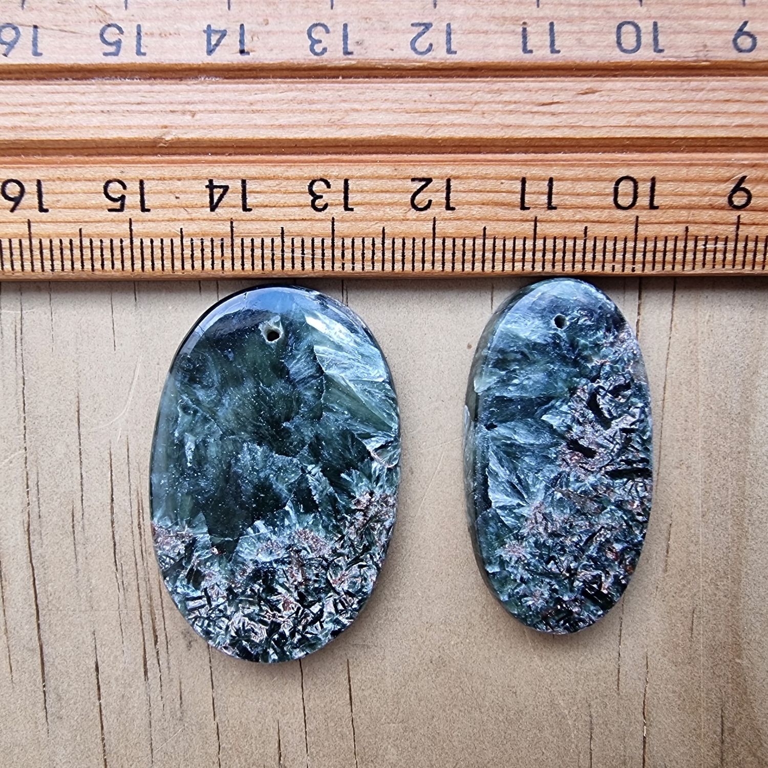 2 x Seraphinite top drilled Pendant Lot for jewelry making or diy craft projects 14.7gr