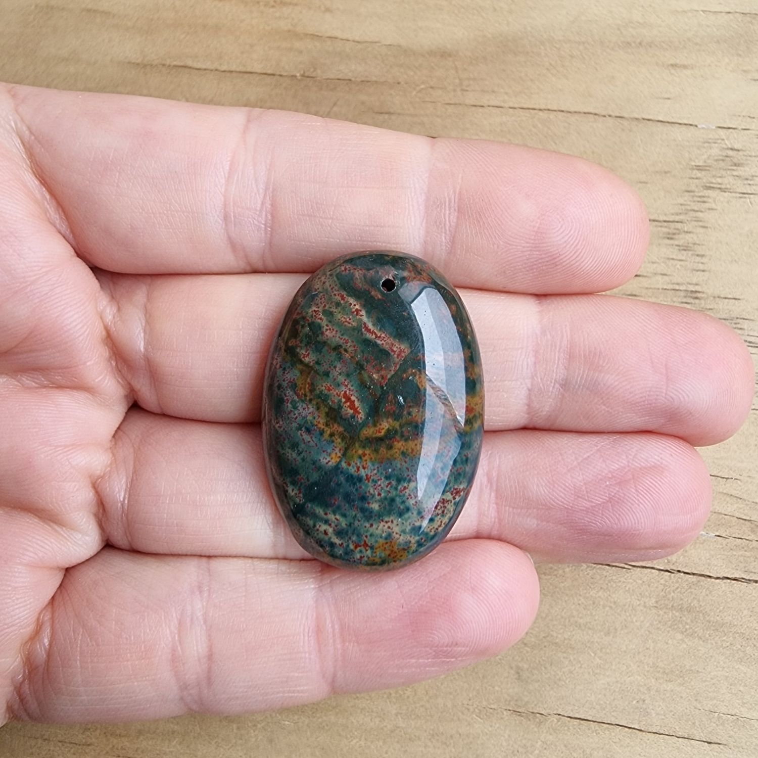 Bloodstone top drilled Cabochon / Pendant for jewellery making or diy craft projects 11.7gr