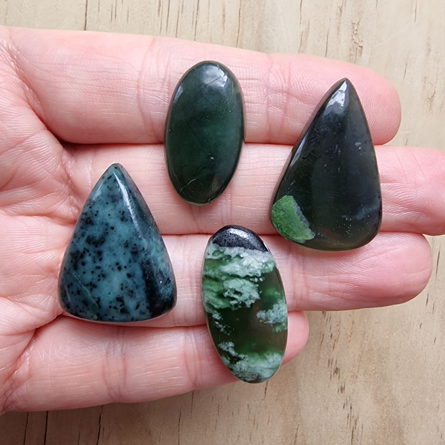 4 x Serpentine Cabochon / Pendant Lot for jewelry making or diy craft projects 18.1gr