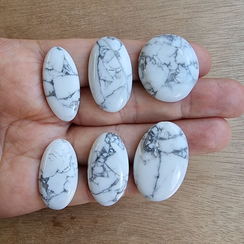 Howlite Jasper Cabochon Lot / Pendant Lot for jewelry making or diy craft projects 38.7gr Howlite Jasper Cabochon Lot / Pendant Lot for jewelry making or diy craft projects 38.7gr