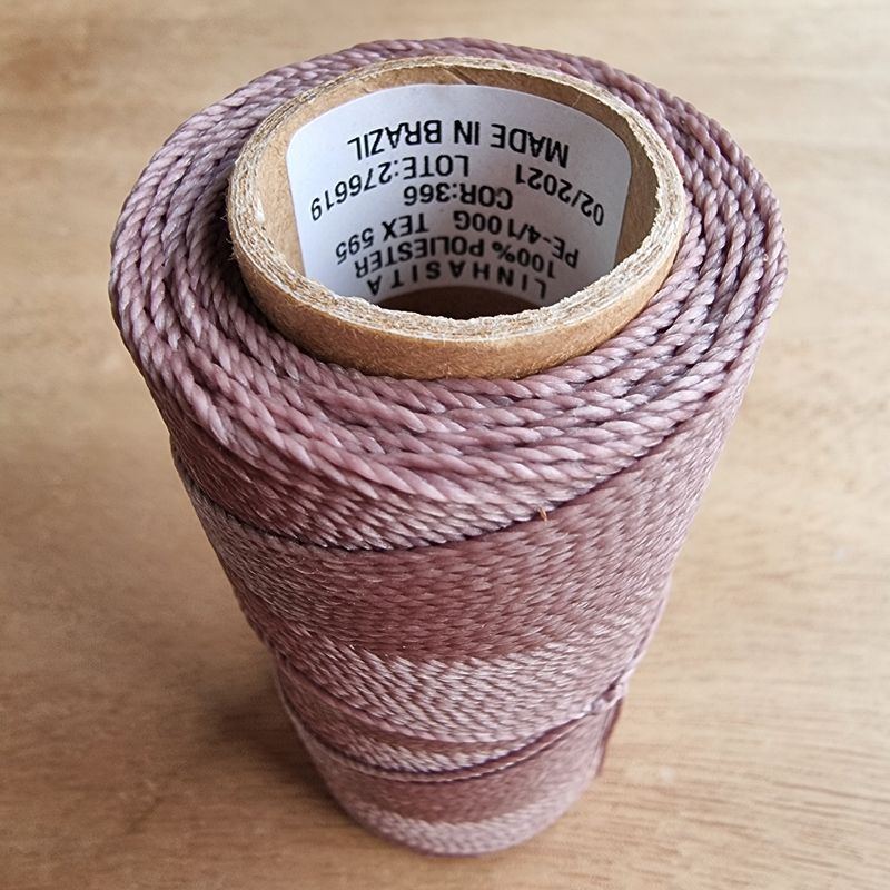 Cor #366 1mm Waxed Linhasita Thread 170m Spool