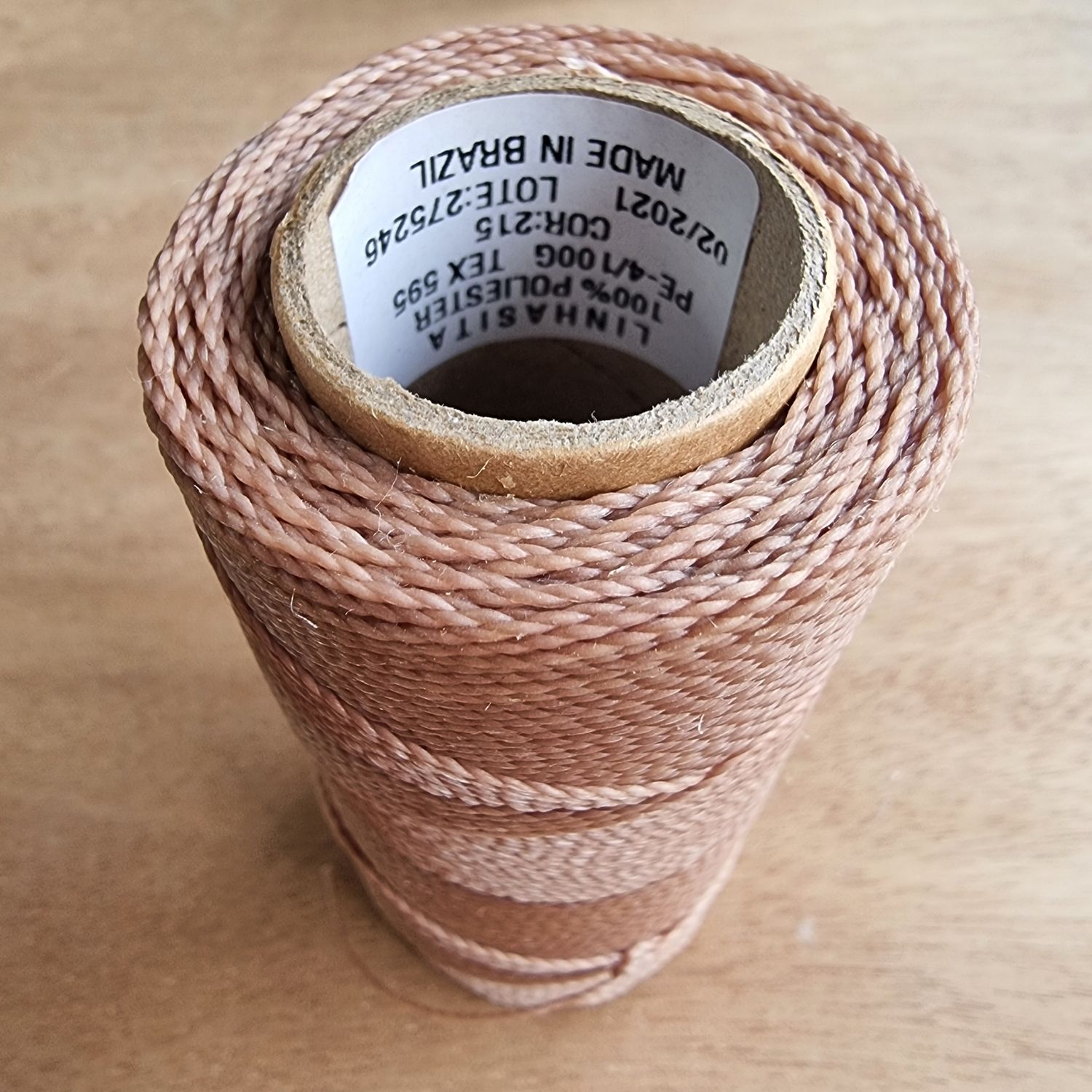 Cor #215 1mm Waxed Linhasita Thread 170m Spool