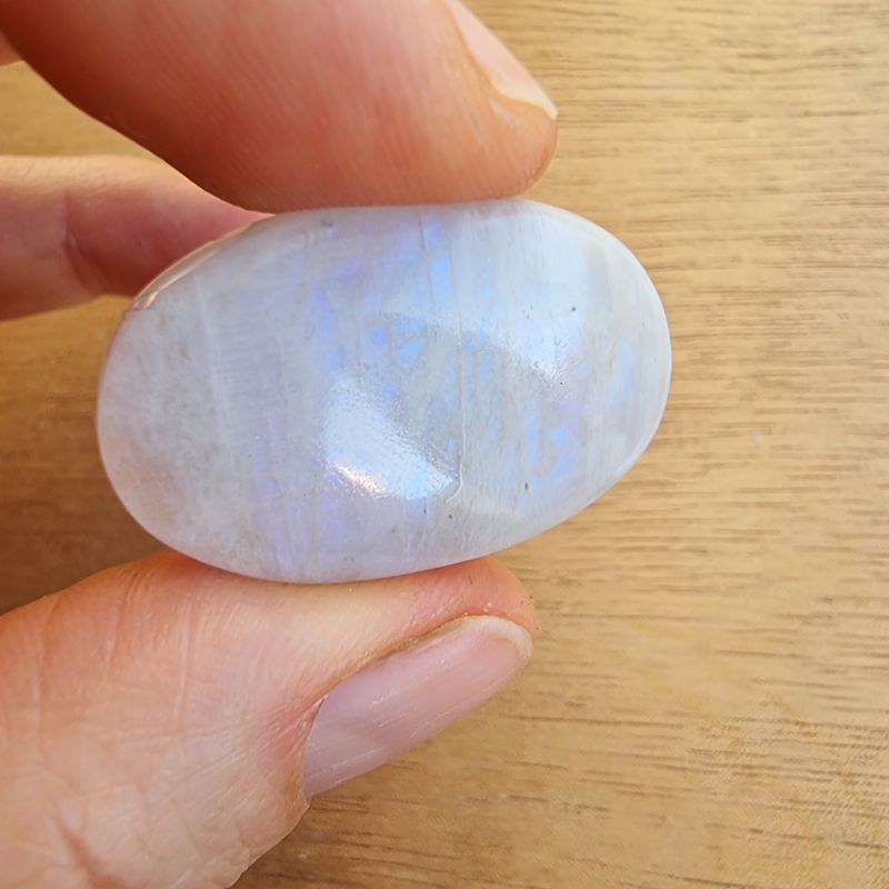 Moonstone Cabochon / Pendant for jewelry making or diy craft projects 7gr
