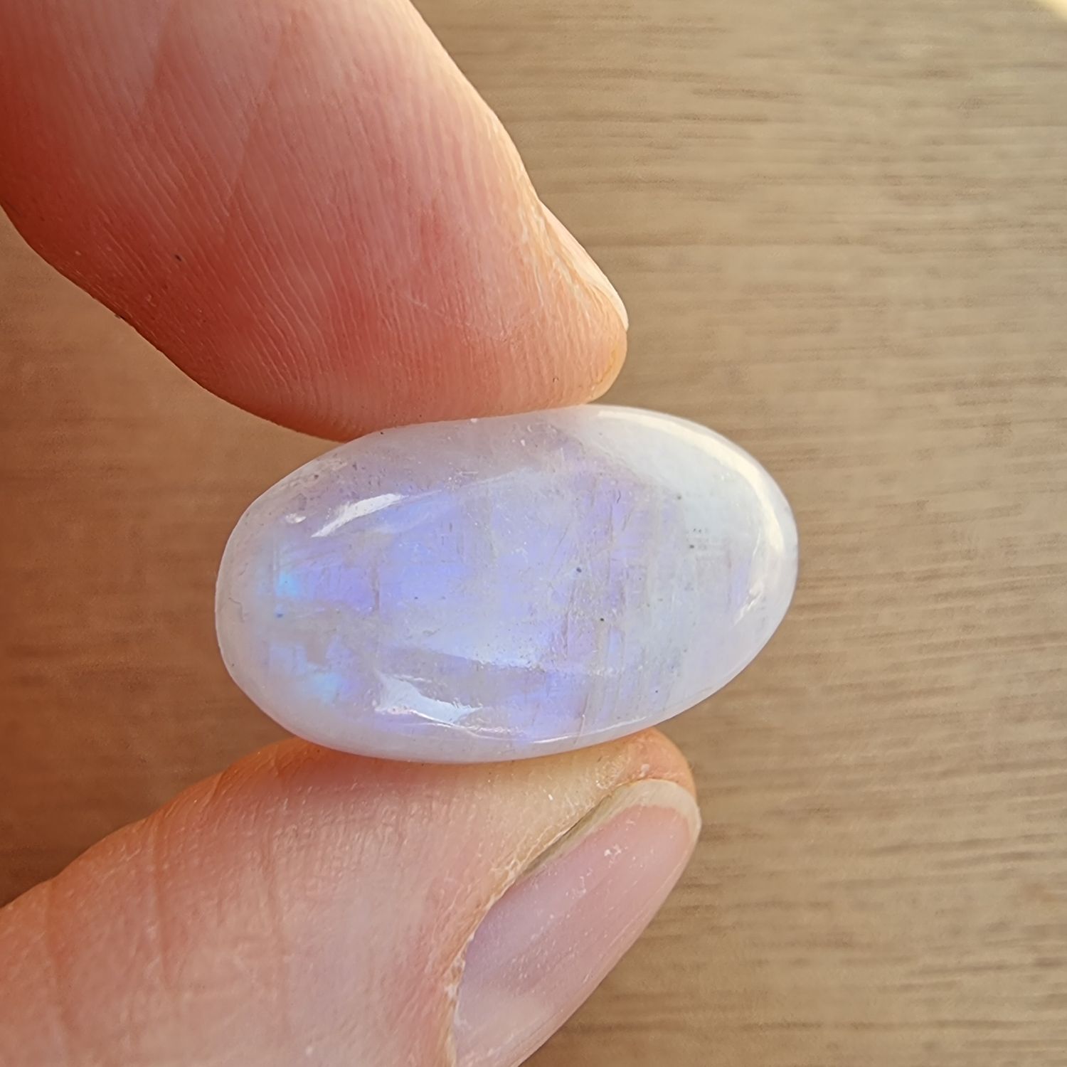 Moonstone Cabochon / Pendant for jewelry making or diy craft projects 4gr
