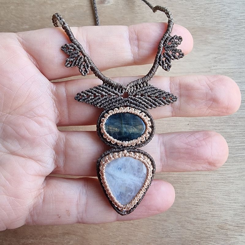 Moonstone &amp; Kyanite Talisman – Intuition &amp; Protection