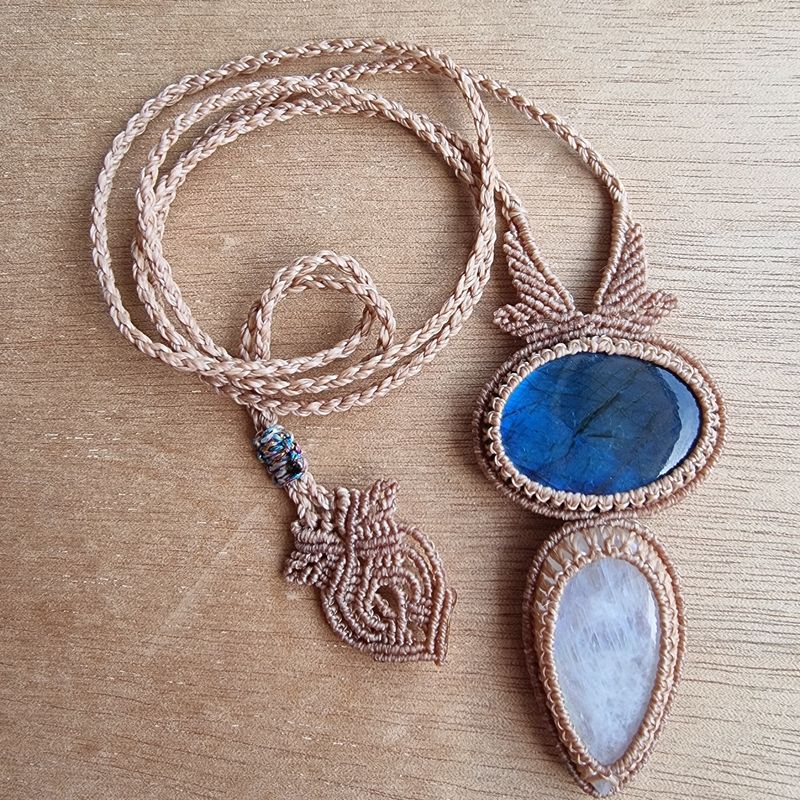 Labradorite &amp; Moonstone Talisman – Path of the Mystic