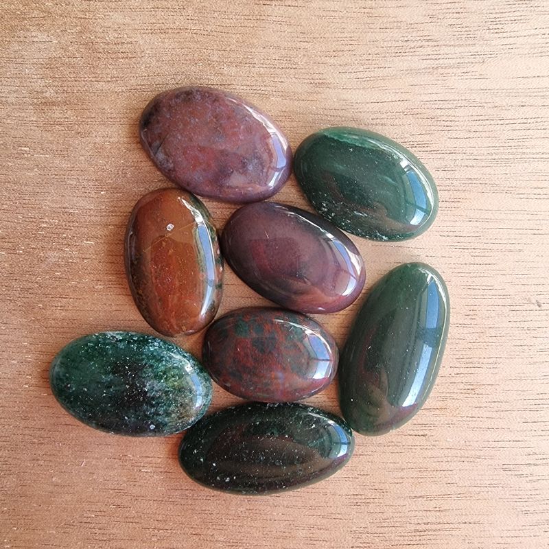 Mixed Crystal Cabochon Lot / Pendant Lot for jewelry making or diy craft projects 39.1gr