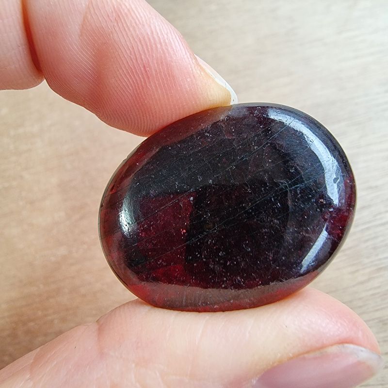 Garnet Cabochon / Pendant for jewelry making or diy craft projects 15.6gr