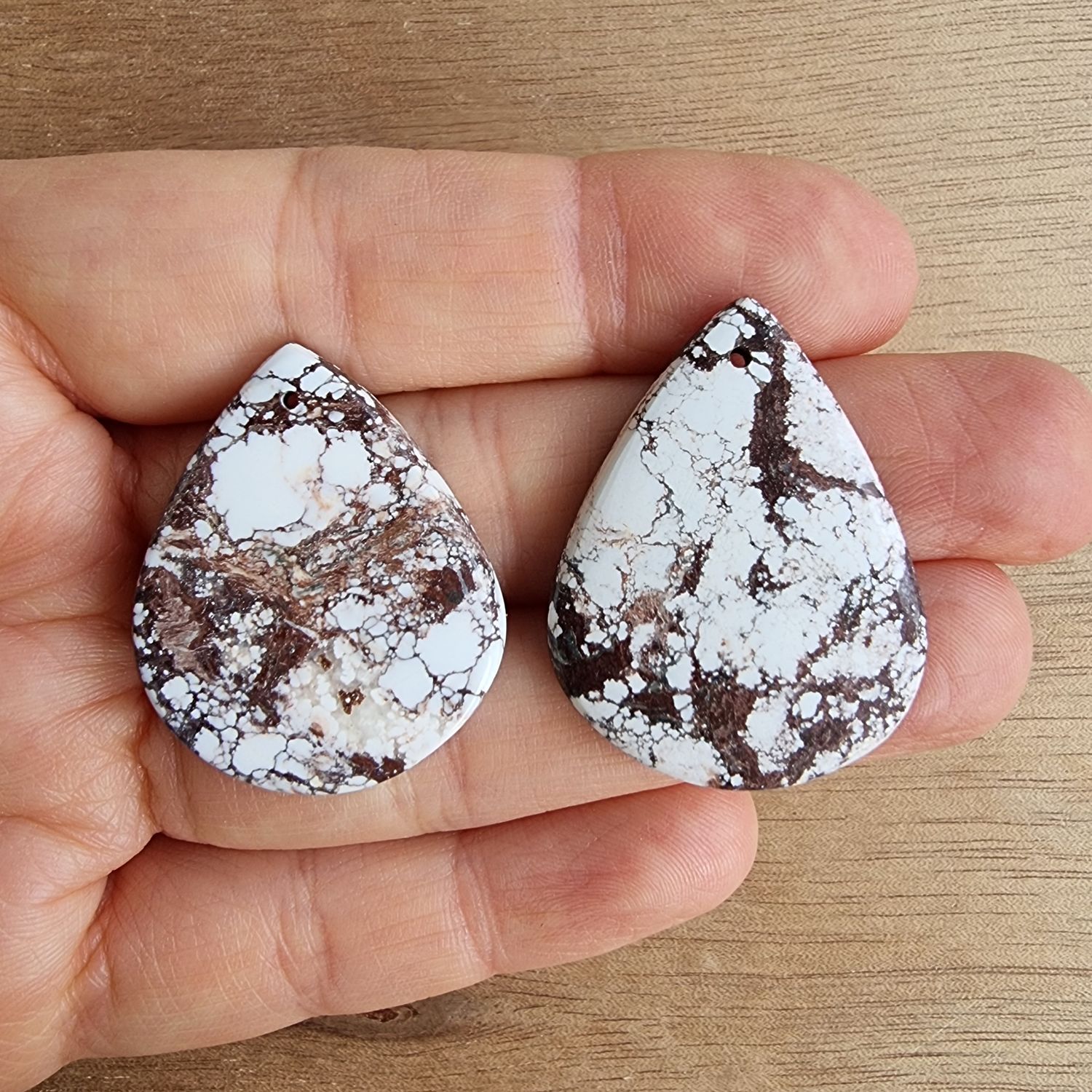 Magnesite Drilled Cabochon Lot / Pendant Lot for jewelry making or diy craft projects 14.2gr