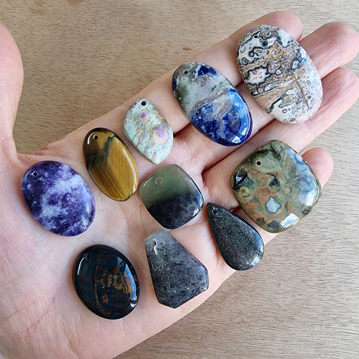 Mixed Crystals Drilled Cabochon Lot / Pendant Lot for jewelry making or diy craft projects 63.3gr