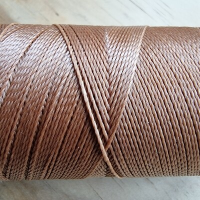 Cor #879 0.5mm 330metre spool of Premium Linhasita 100% Waxed Polyester