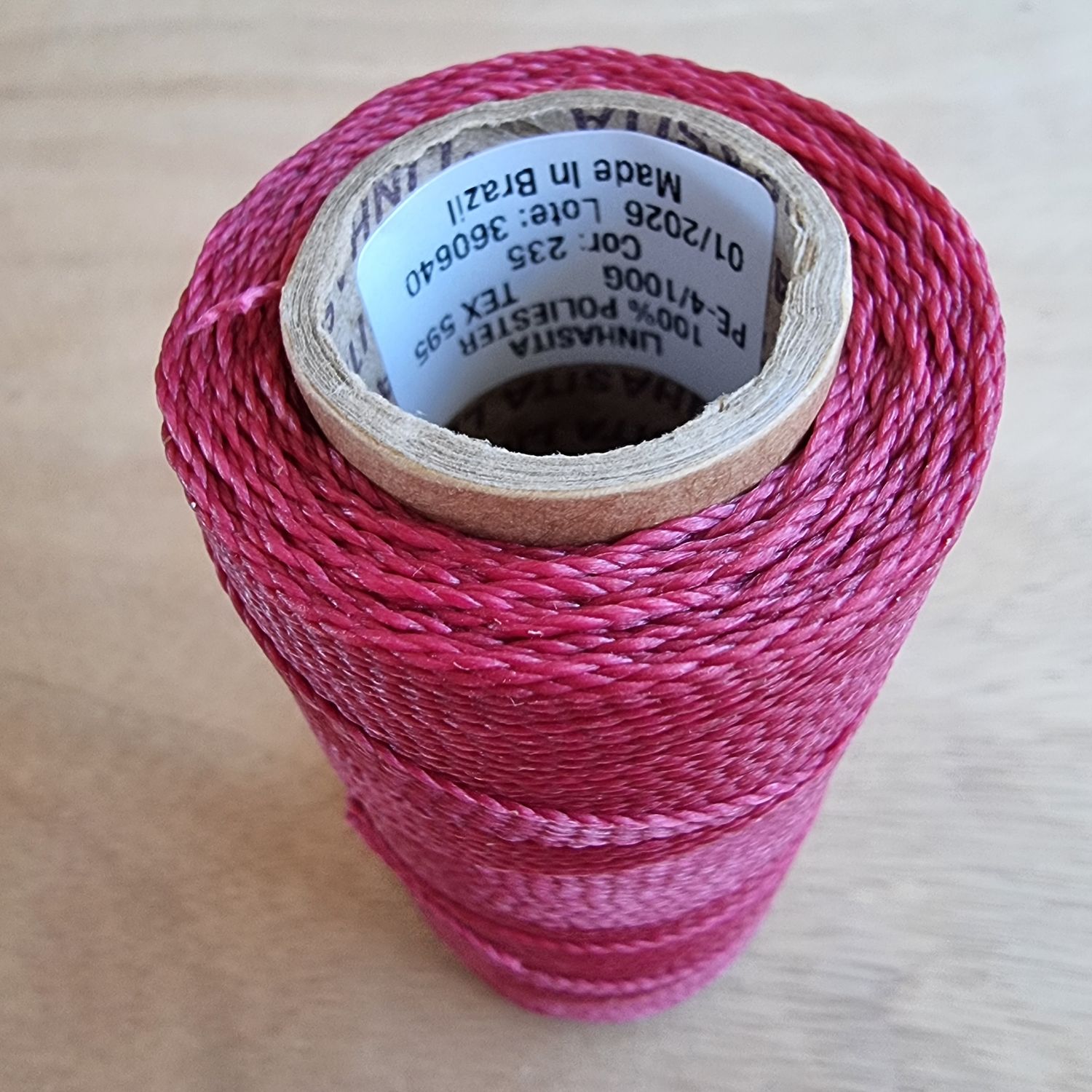 Cor #235 1mm Waxed Linhasita Thread 170m Spool