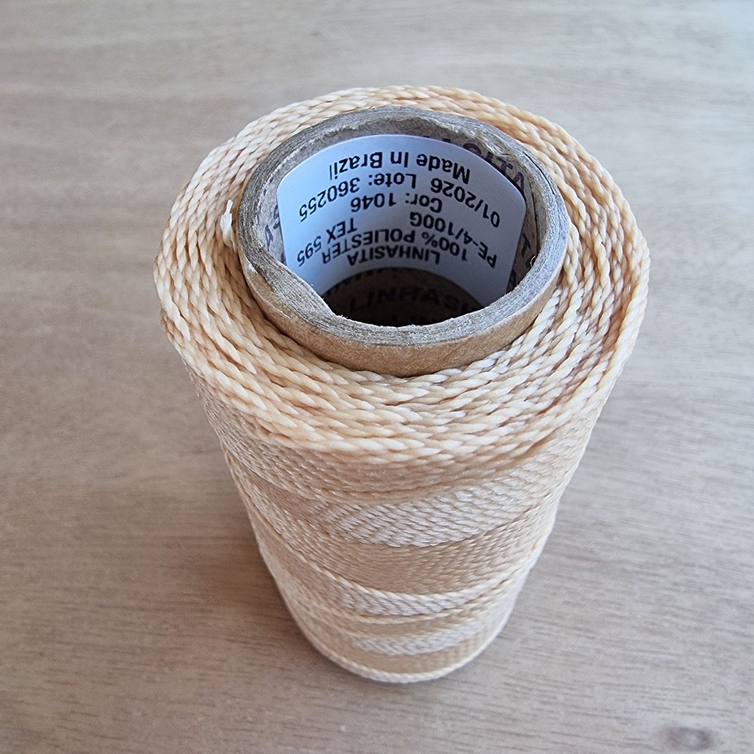 Cor #1046 1mm Waxed Linhasita Thread 170m Spool