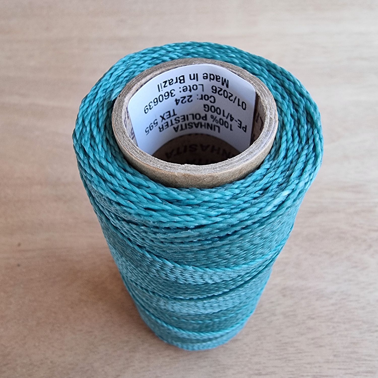 Cor #224 1mm Waxed Linhasita Thread 170m Spool
