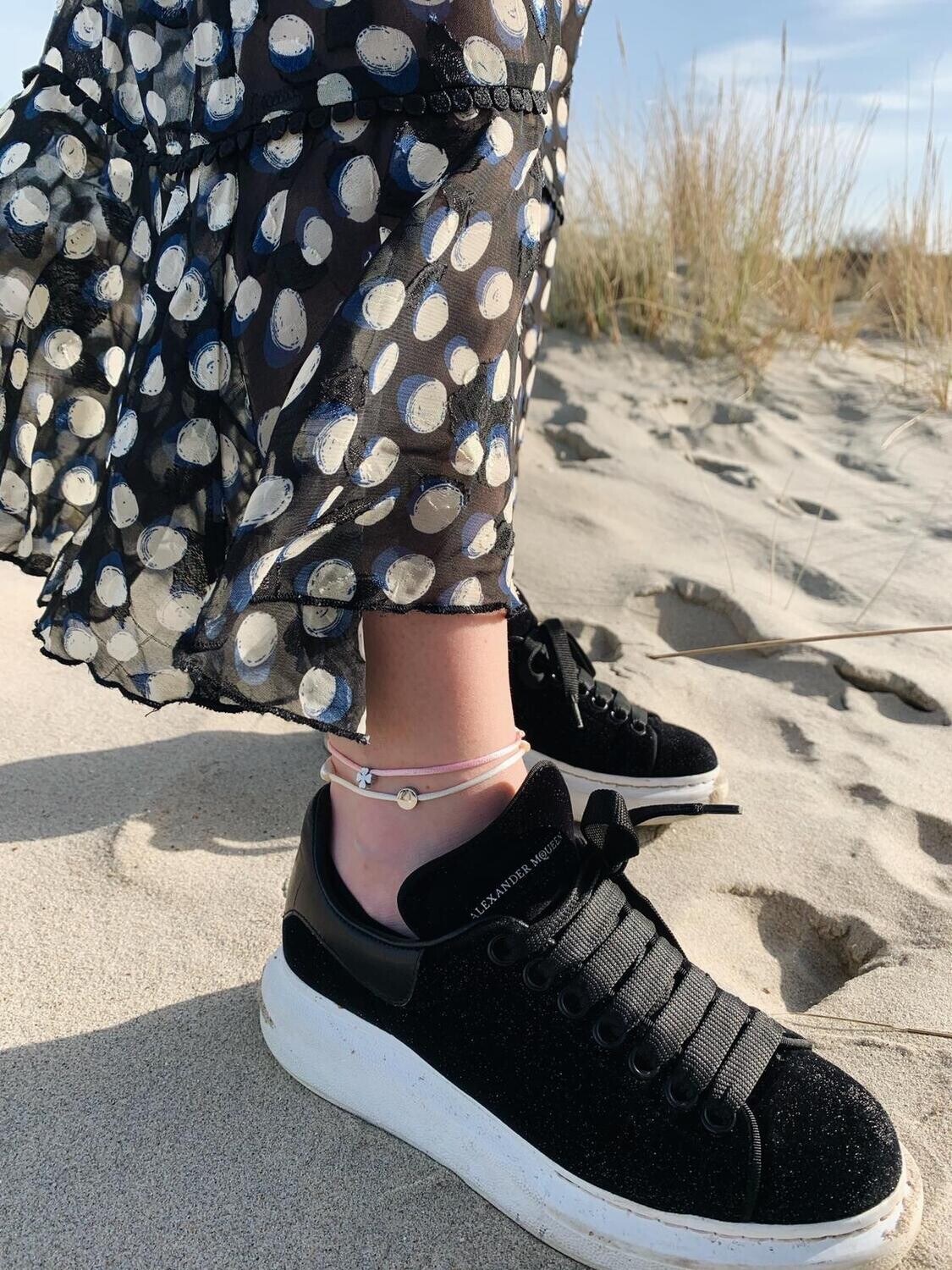 Circle satin anklet