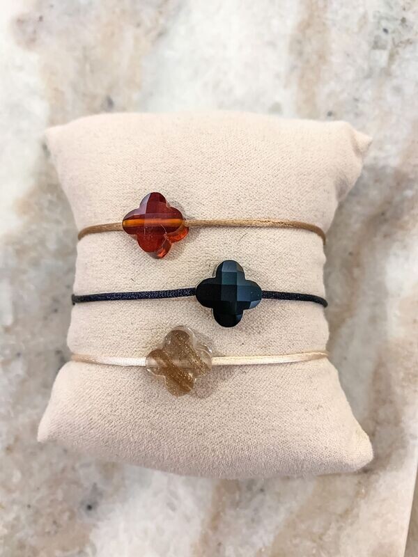 Clover satin bracelet