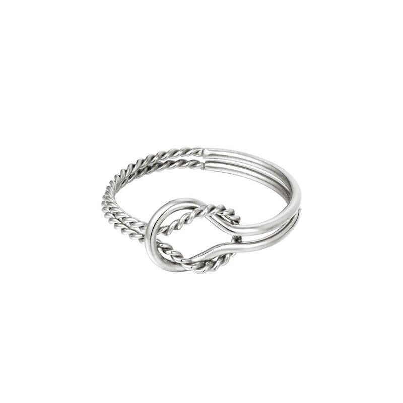 Knot me down ring silver