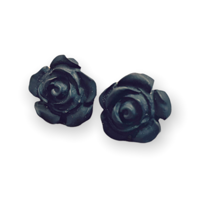 black roses