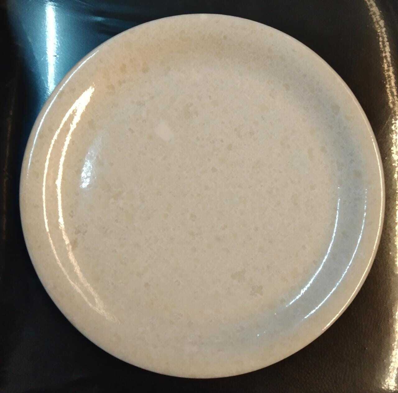 WHITE MARBLE STEP SHINE QUARTER PLATE