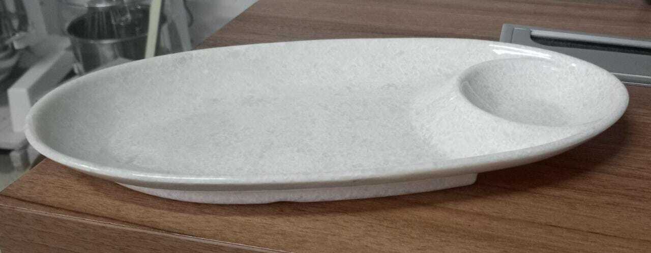 WHITE MARBLE SHINE OVAL PLATTER WITH DIP SAUSE BOWL