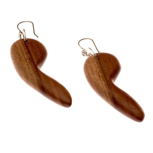 POD SCULPTED WOOD EARRINGS