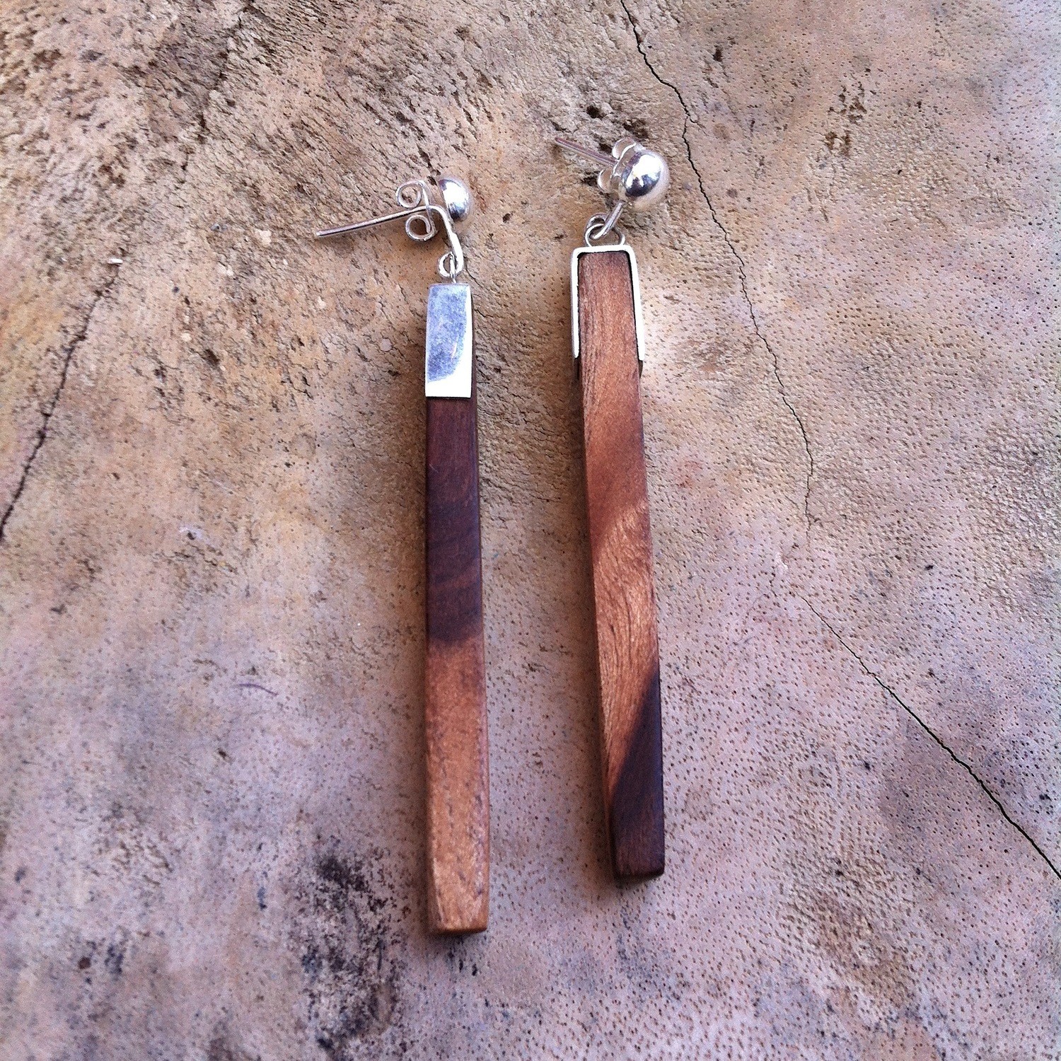 YANESHA LONG BEAM EARRINGS