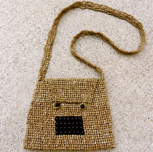 SARA SQUARE BEADED PURSE