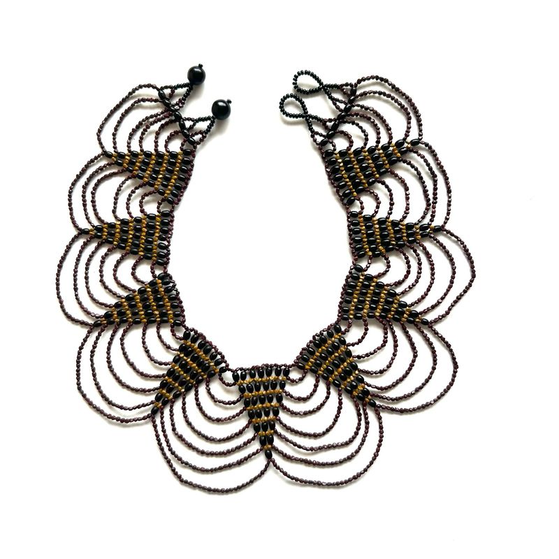 ETSA COLLAR BEADED NECKLACE AUBERGINE NAT