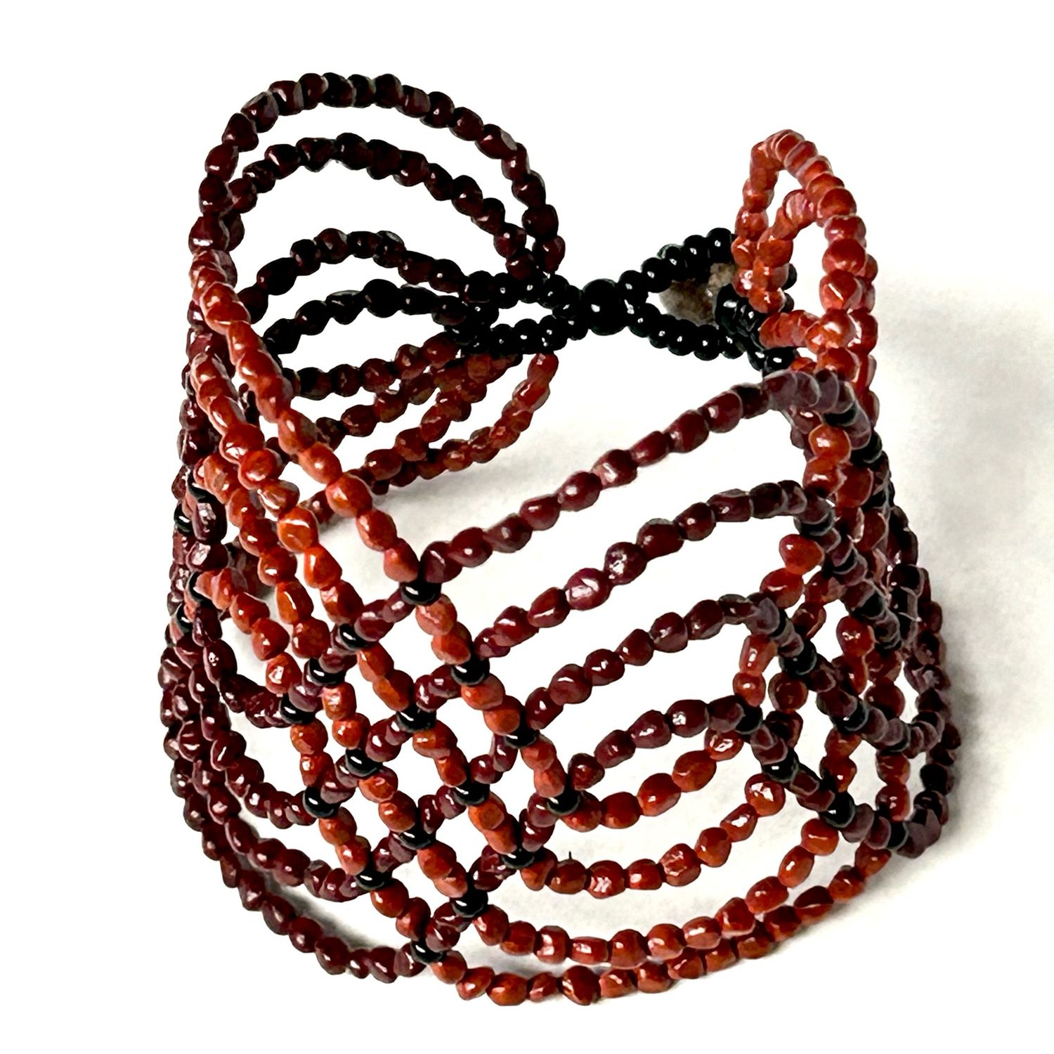 AWAJUN WAVE BEADED BRACELET AUBERGINE SIENNA
