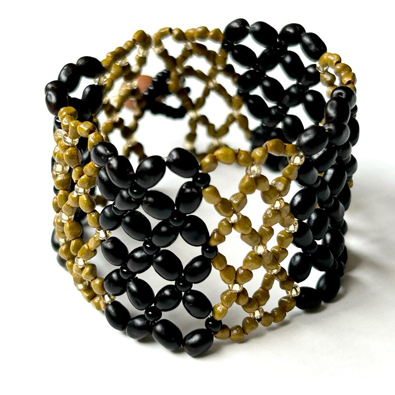 AWAJUN BEADED BRACELET NATURAL BLACK