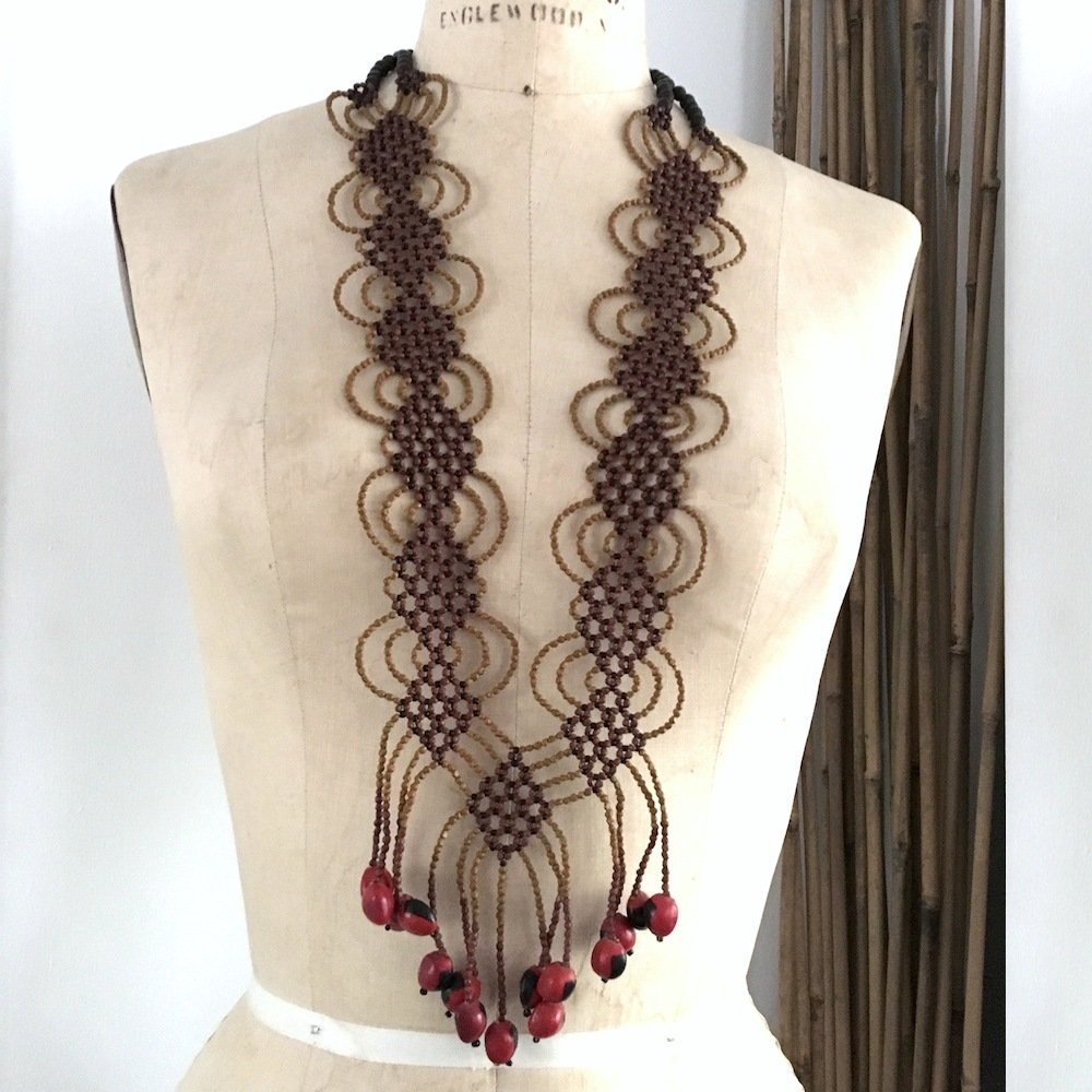 AWAJUN MINI ENKEPA BEADED NECKLACE