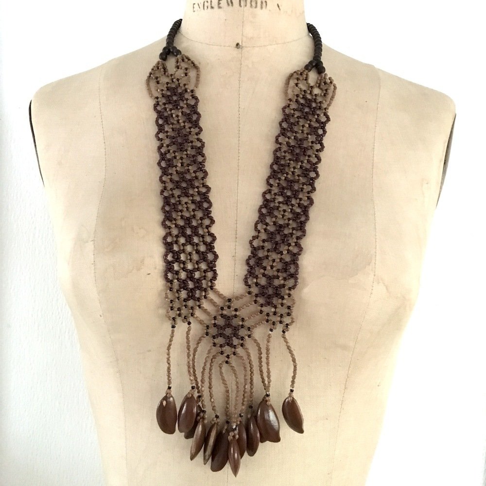 AWAJUN MINI ENKEPA BEADED NECKLACE