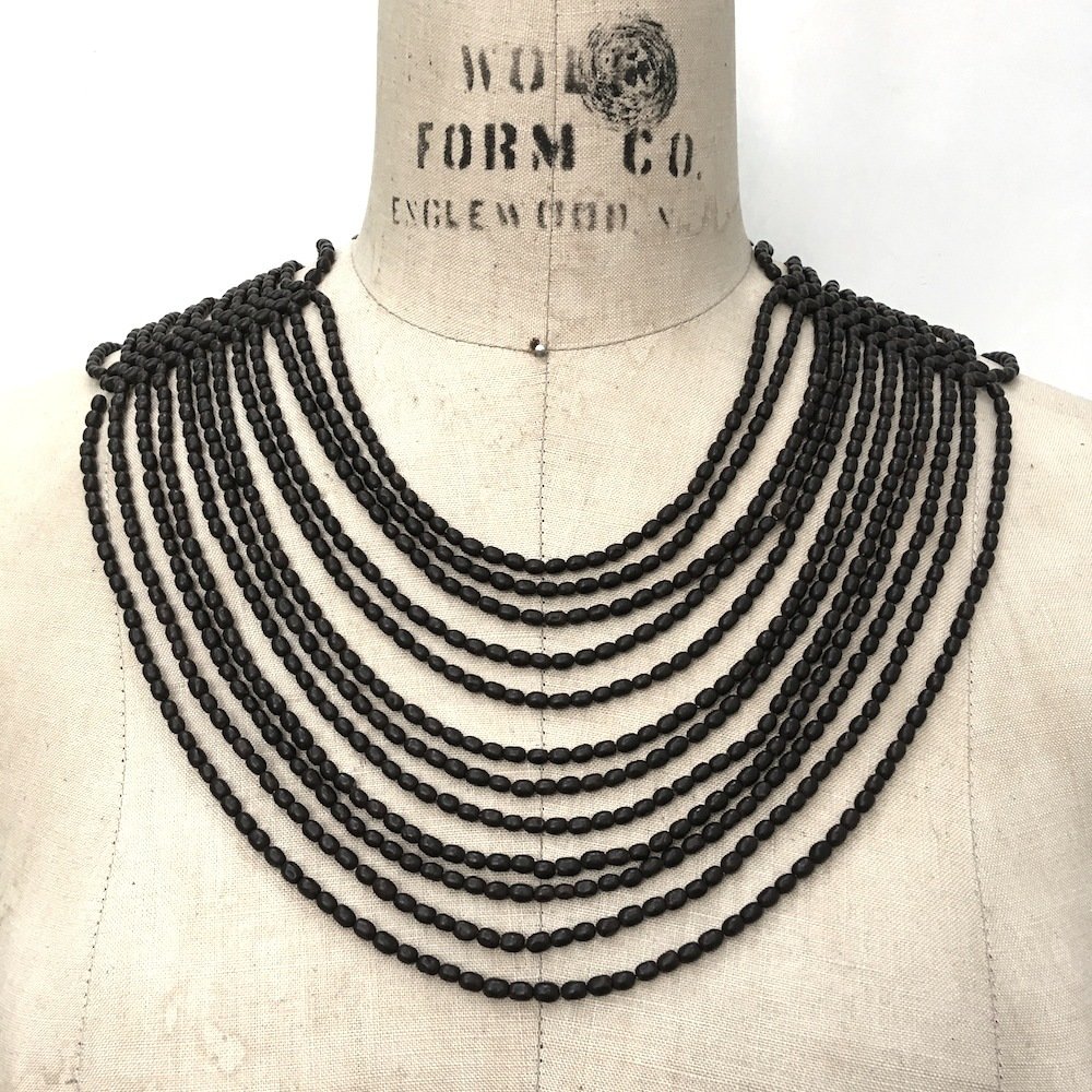 MUUN WATERFALL BEADED NECKLACE