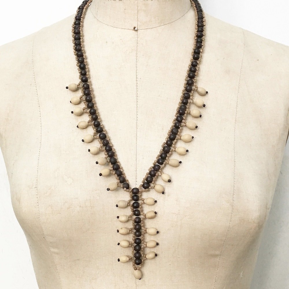AWAJUN BAKI BEADED NECKLACE SAND