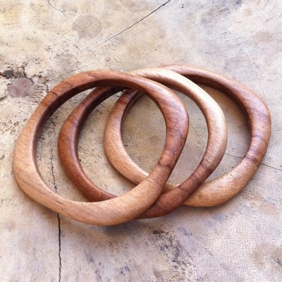 ESSENCE OF THE FOREST &quot;SQUARE&quot; WOOD BANGLE