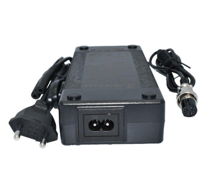 Cargador 54,6 3 Pin GX16 - (SMARTGYRO)